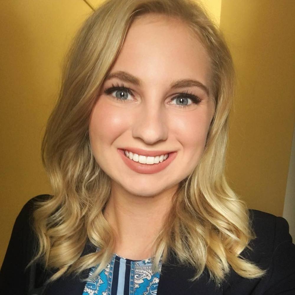 Meet your Posher, Emily